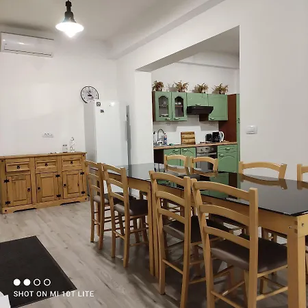 Prenocisce 9a Vendégház *