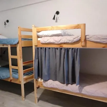 Prenocisce 9a Gostinjska kuća *