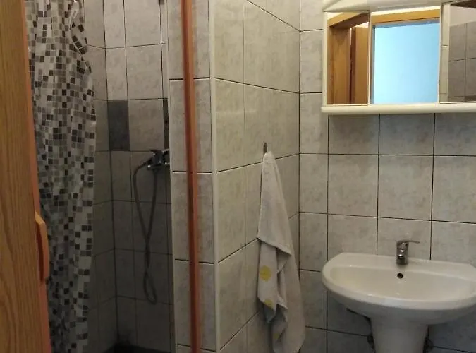 Prenocisce 9a Gasthuis Tolmin