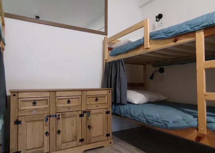 Prenocisce 9a * Tolmin